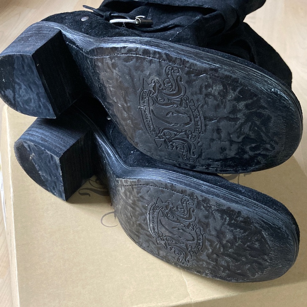 Nine West Black Suede  Heeled Boots with Buckle Detail Sz 10 - Picture 8 of 9